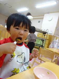 おおきなお口でぱくりっ